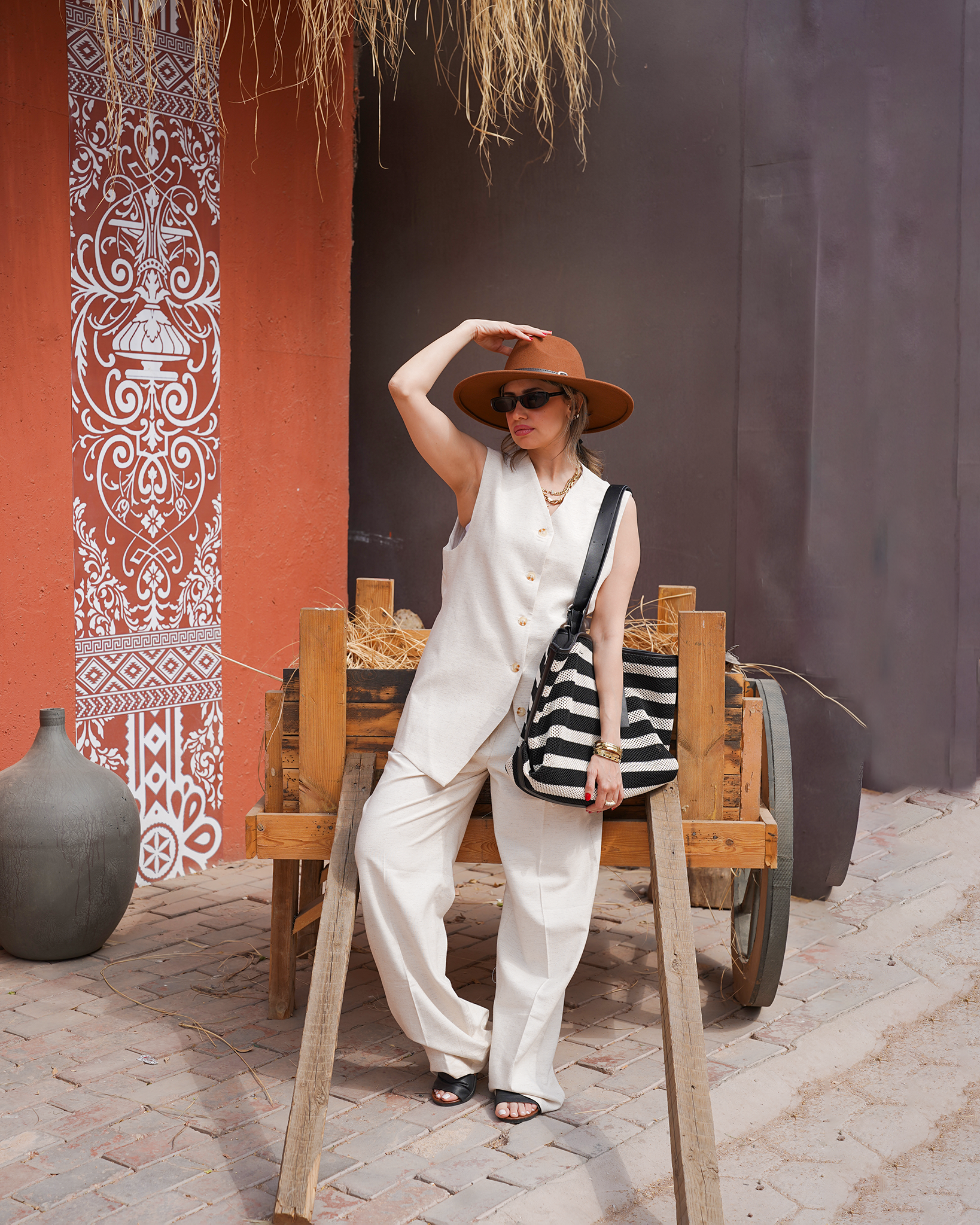 linen Elite Vest Set