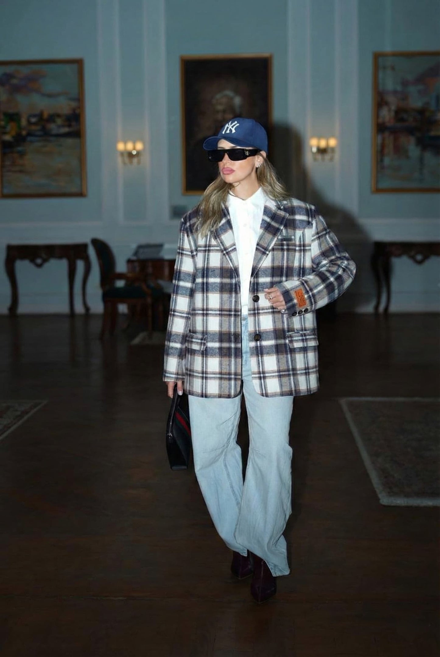 Heritage chic blazer in Beige - For Her