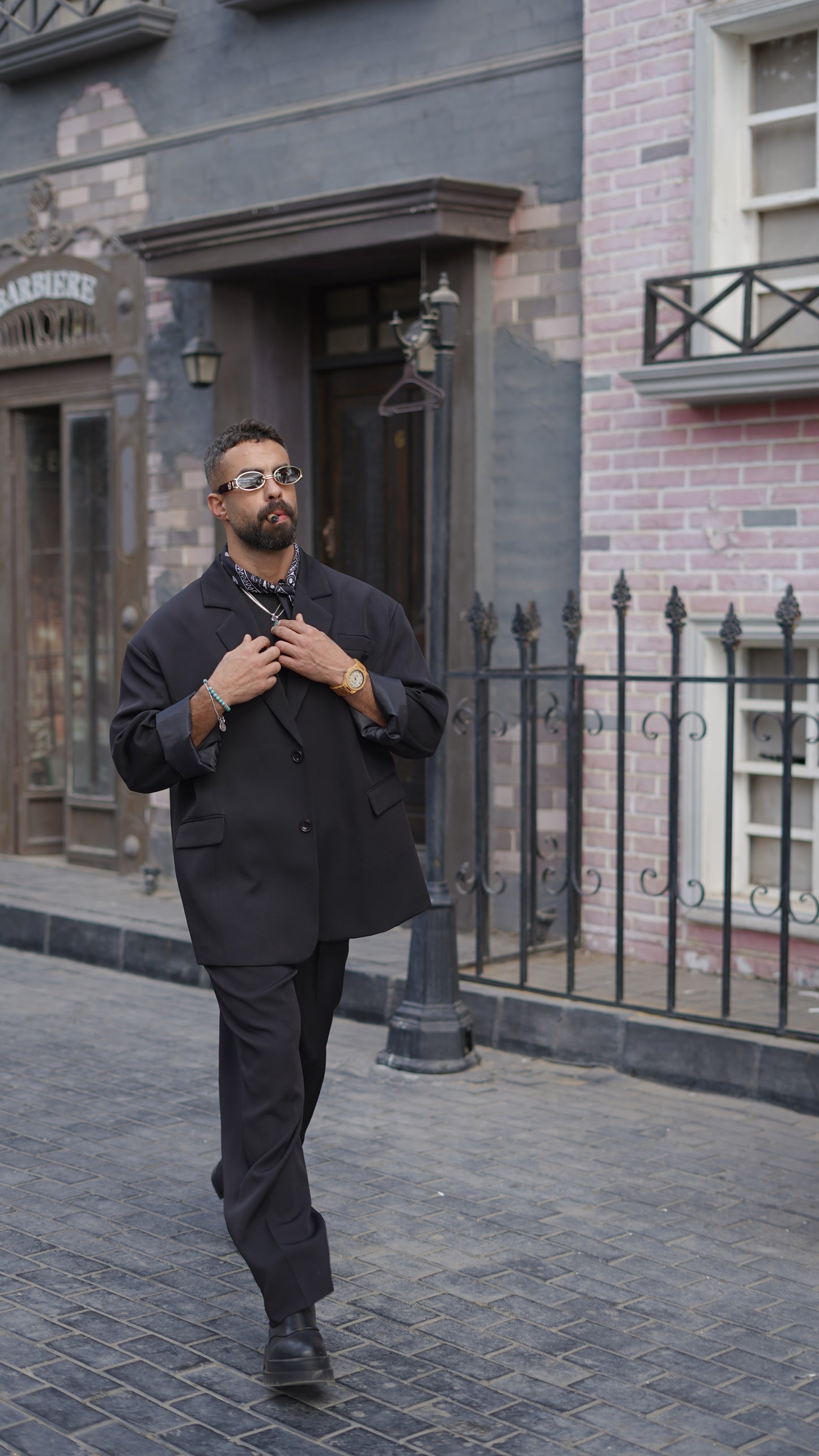 Freeborn oversized suit For Him