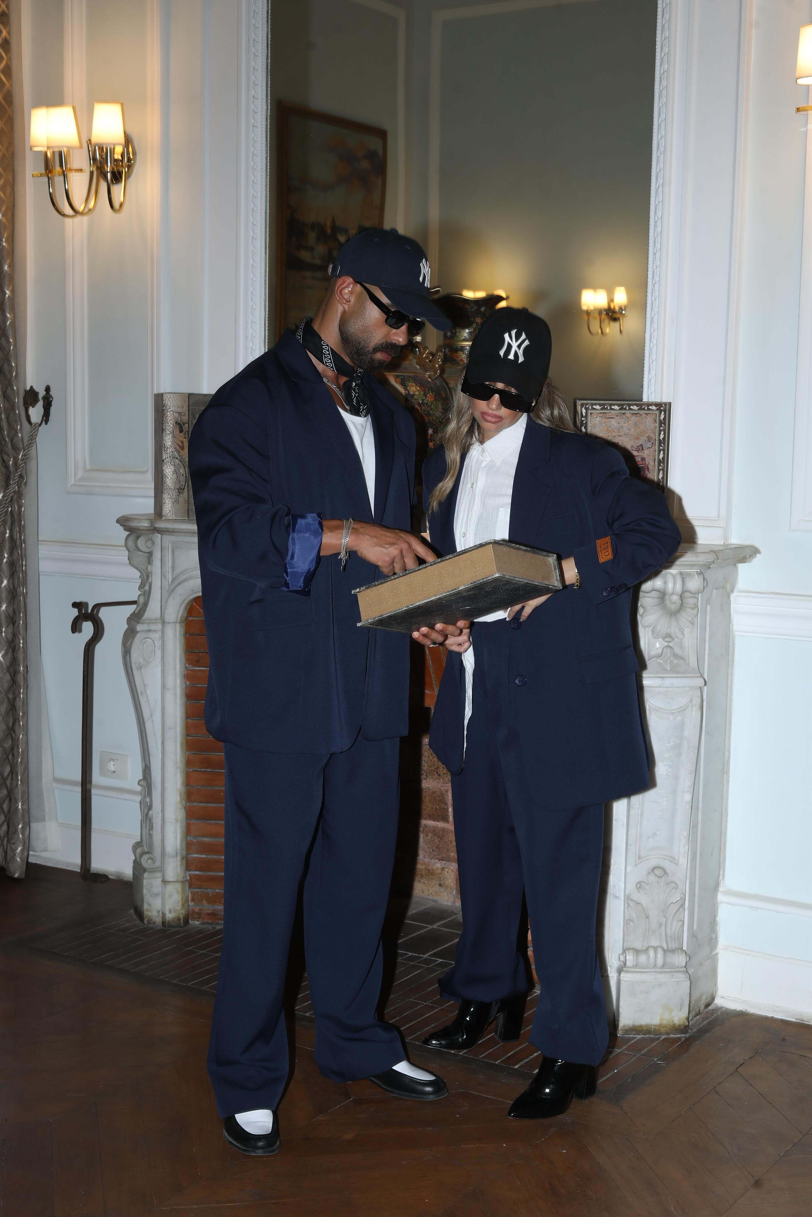 Freeborn oversized suit - Couples Bundle