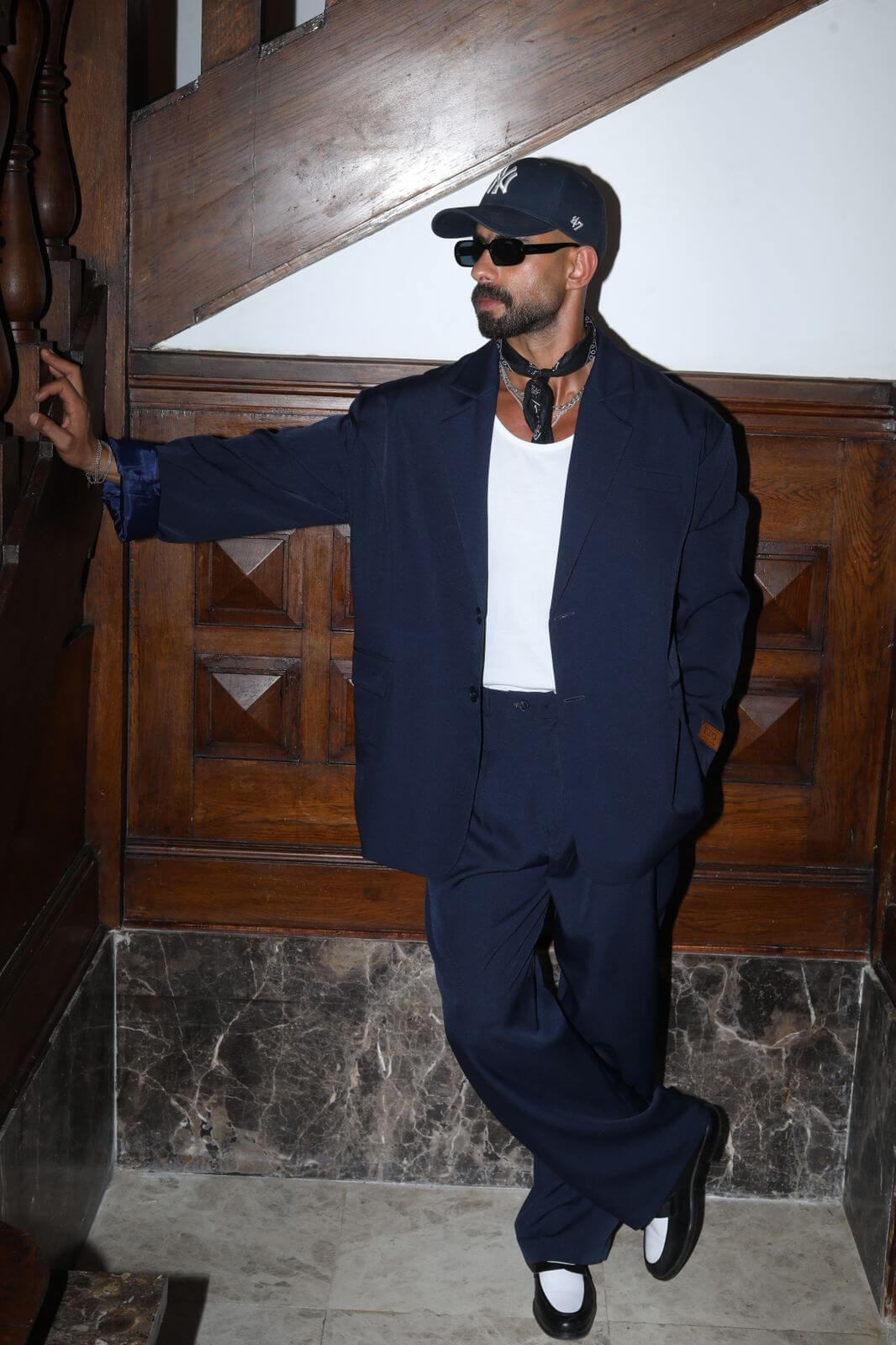 Freeborn oversized suit For Him