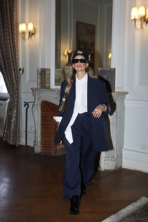 Freeborn oversized suit "F