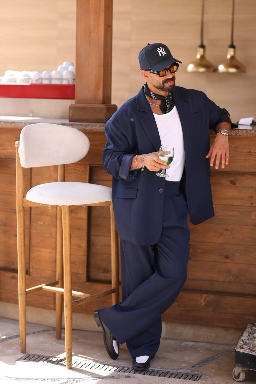 Freeborn oversized suit For Him